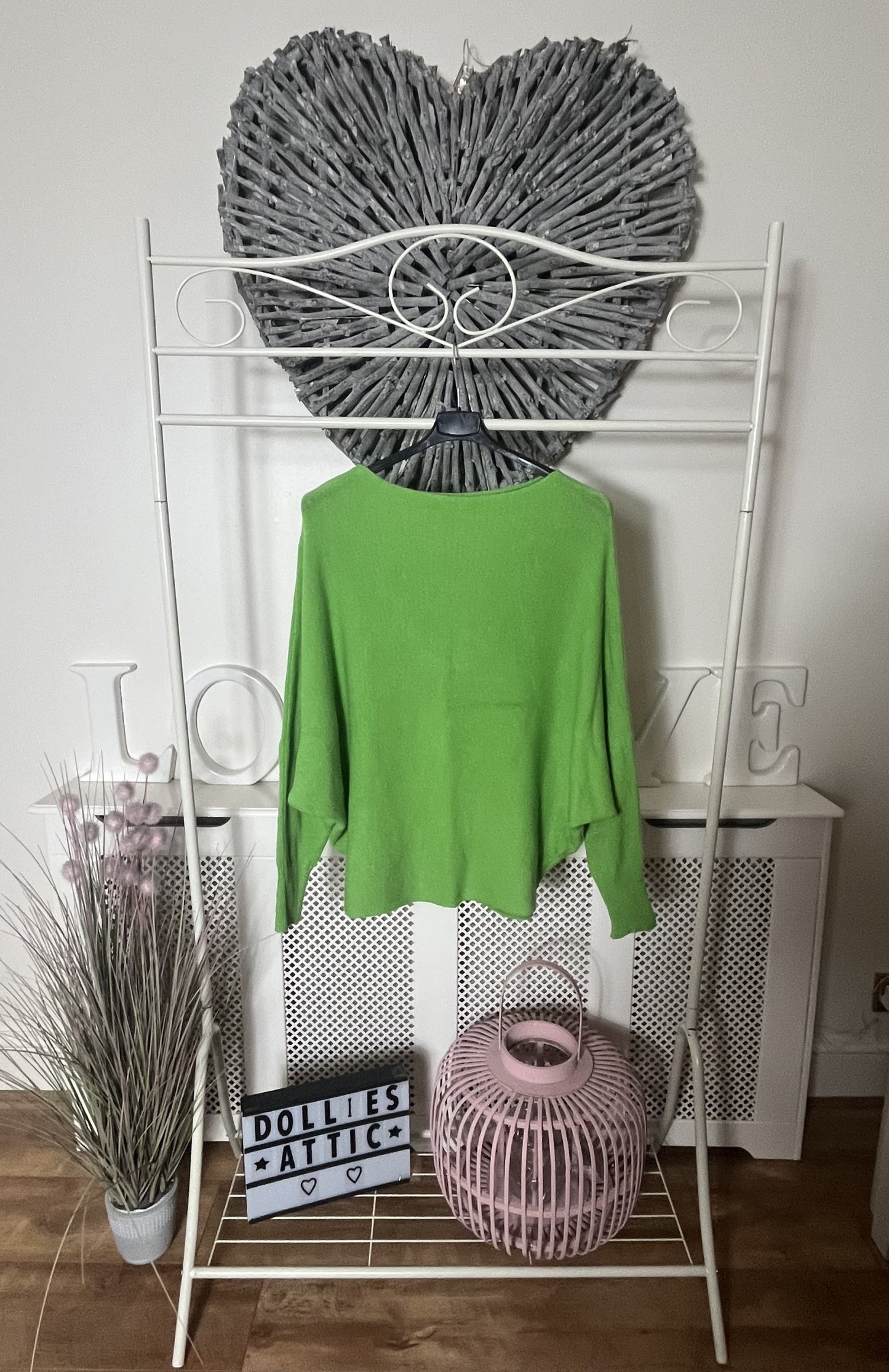 Batwing jumper-Mid green