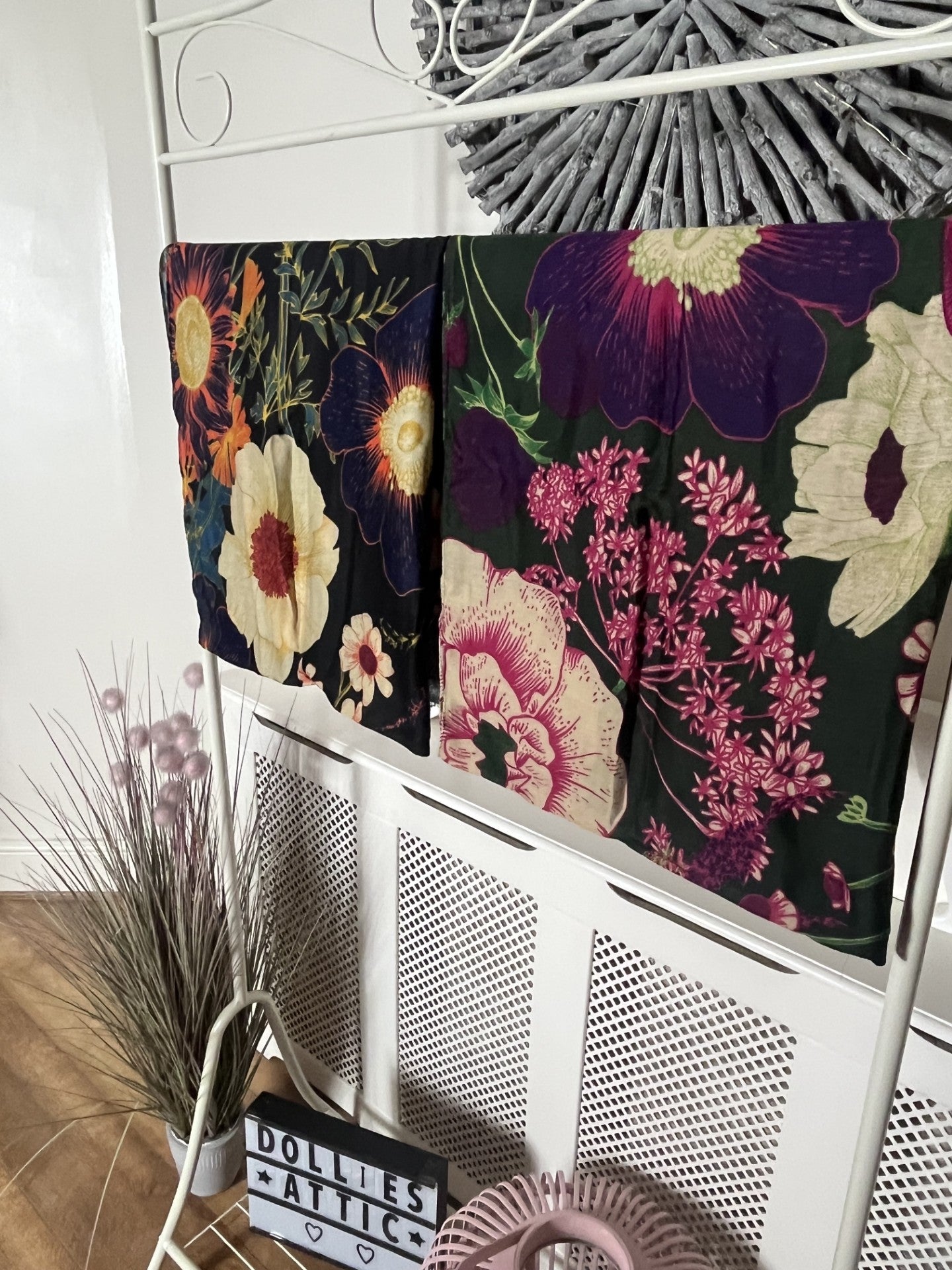 Scarf-floral